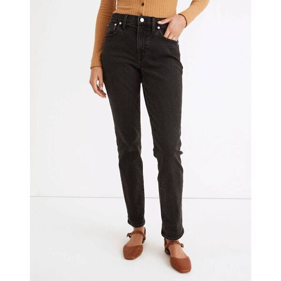 Madewell The Slim Boyjean in Lunar Wash 26 - Picture 4 of 7